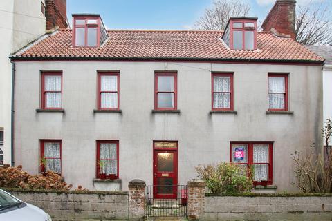 6 bedroom property for sale, 3 Park Street, St Peter Port, Guernsey, GY1