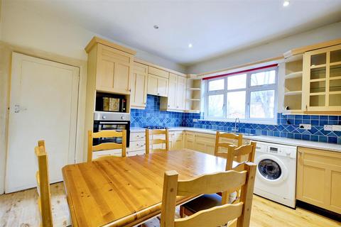 3 bedroom duplex for sale, Cavendish Place, Beeston