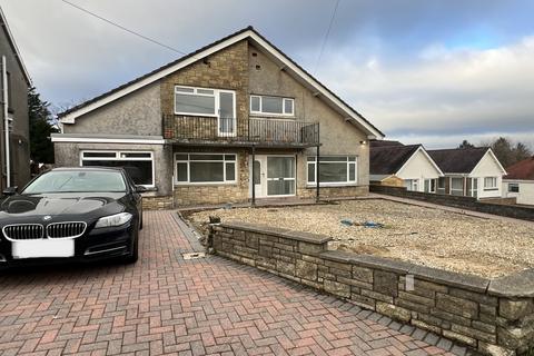 3 bedroom detached house for sale, Pontardulais Road, Tycroes, Ammanford, Carmarthenshire.