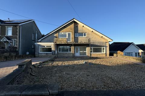 3 bedroom detached house for sale, Pontardulais Road, Tycroes, Ammanford, Carmarthenshire.