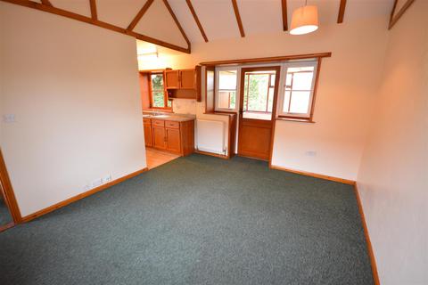 2 bedroom semi-detached bungalow to rent, Fersfield Road, Diss IP22