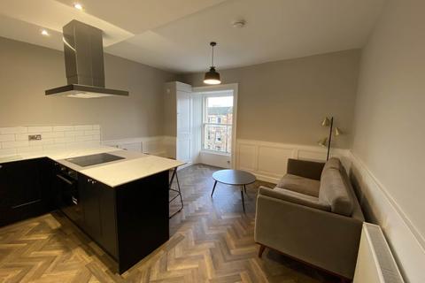 2 bedroom flat to rent, Leith Walk, Edinburgh,