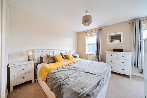 3 Glossop Way, Arlesey, SG15 6YG