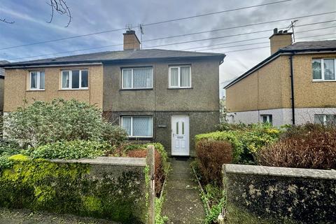 3 bedroom semi-detached house for sale, Abererch Road, Pwllheli