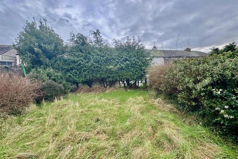 3 bedroom semi-detached house for sale, Abererch Road, Pwllheli