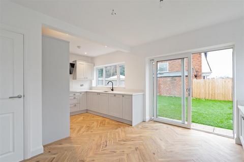 3 bedroom detached house for sale, Willow Road, Solihull