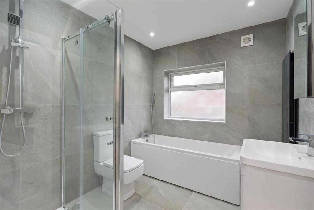 74 Willow Road 1.jpg