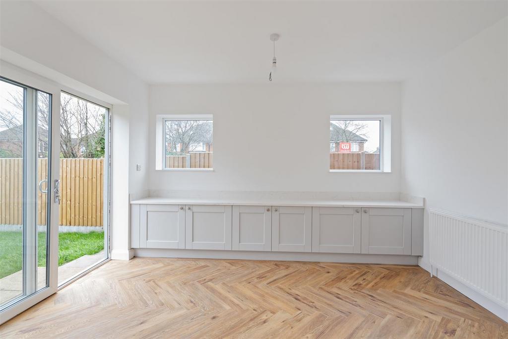 74 Willow Road 15.jpg