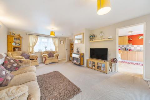 3 bedroom terraced house for sale, Wesselow Road, Coningsby, Lincoln