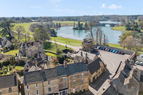 6 bedroom end of terrace house for sale, Park Street, Woodstock, Oxfordshire, OX20