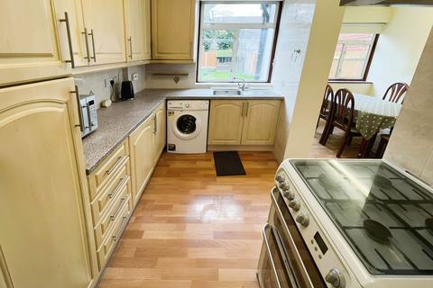 4 bedroom semi-detached house to rent, Alicia Gardens, Harrow, HA3