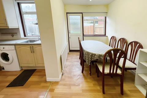 4 bedroom semi-detached house to rent, Alicia Gardens, Harrow, HA3