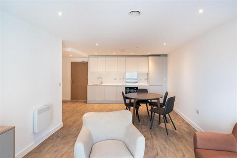 2 bedroom apartment to rent, Phoenix Altitude, Saxon Lane, Leeds LS9