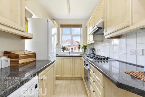 3 bedroom terraced house for sale, St Dunstans Road, Hanwell, W7