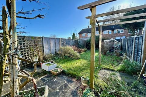 30 Station Road, Meopham, Gravesend, DA13 0LX