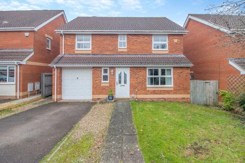 4 bedroom detached house for sale, St. Vincents Drive, Monmouth