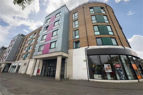 undefined, Wallington SM6
