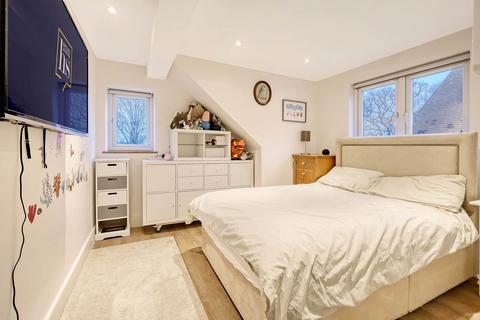 19 Mount Pleasant Avenue, Hutton, Brentwood, CM13 1PW
