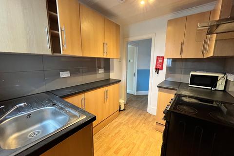 4 bedroom house to rent, 24 Ninth Avenue, Ninth Avenue, Bristol BS7