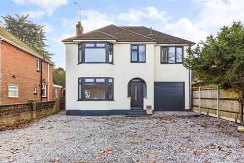 4 bedroom detached house for sale, Kiln Road, Fareham