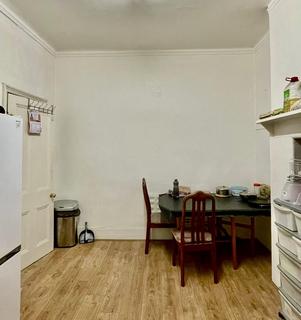 3 bedroom apartment to rent, Station Road, Harrow HA1