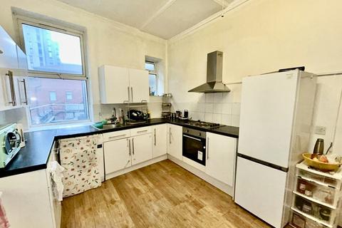 3 bedroom apartment to rent, Station Road, Harrow HA1