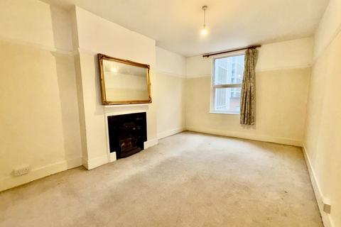 3 bedroom apartment to rent, Station Road, Harrow HA1