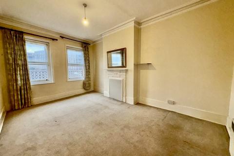 3 bedroom apartment to rent, Station Road, Harrow HA1