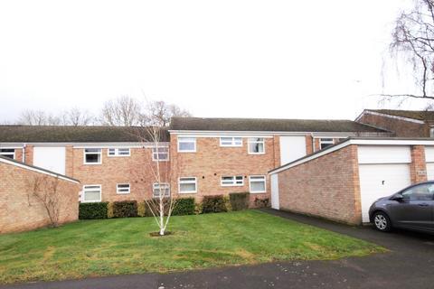 2 bedroom apartment to rent, Bloomsbury Court, Pinner HA5