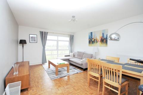 2 bedroom apartment to rent, Bloomsbury Court, Pinner HA5