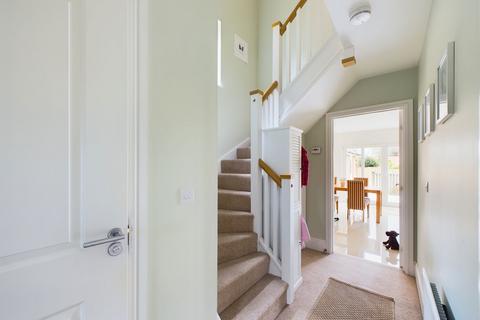 14 Abbott Close, Ottery St Mary, EX11 1FH