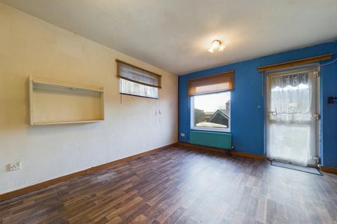82 Warren Close, Folkestone, CT19 6QL