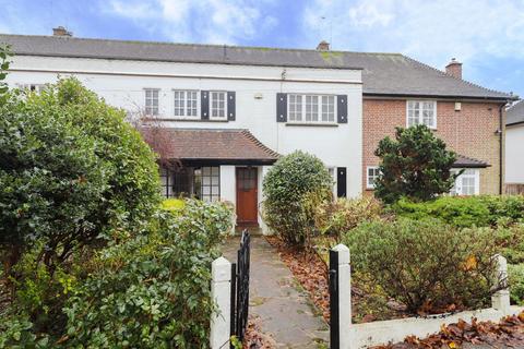 2 bedroom terraced house for sale, Latimer Gardens, Pinner HA5