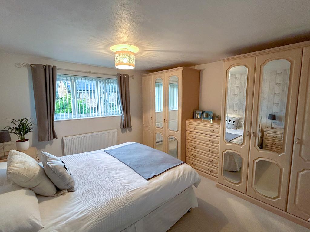 Bedroom 1-1 additional