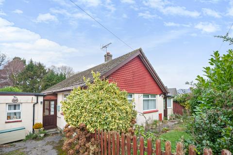 2 bedroom detached bungalow for sale, Summerhill Crescent