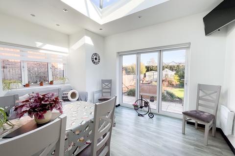 4 bedroom detached house for sale, Leigh-on-Sea SS9