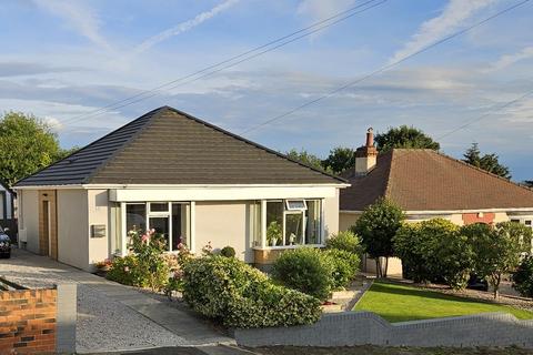 3 bedroom detached bungalow for sale, Northcroft Avenue, South Elmsall