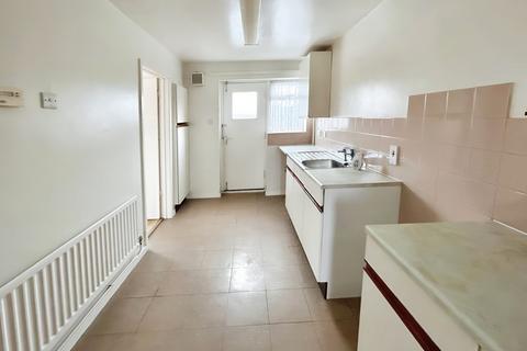 2 bedroom terraced house for sale, Capper Avenue , Hemswell Cliff