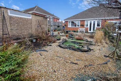 2 bedroom semi-detached bungalow for sale, Chatterley Drive, Kidsgrove