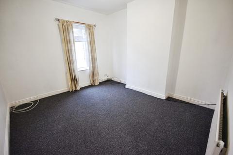 2 bedroom terraced house to rent, Goldenhill Road, Fenton