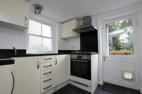 1 bedroom flat to rent, Cambridge Road, Teddington TW11