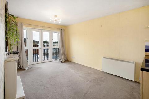 70 Devondale Court, Dawlish Warren, Dawlish, EX7 0PN