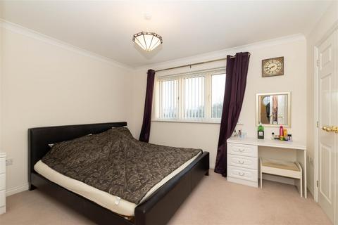 53 Forest Gate, Palmersville, Newcastle Upon Tyne, NE12 9EF