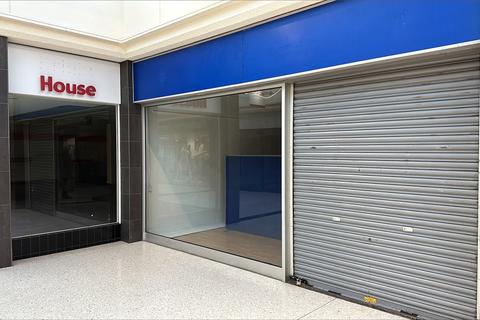 Shop to rent, Deiniol Centre, High Street, Bangor, Gwynedd, LL57