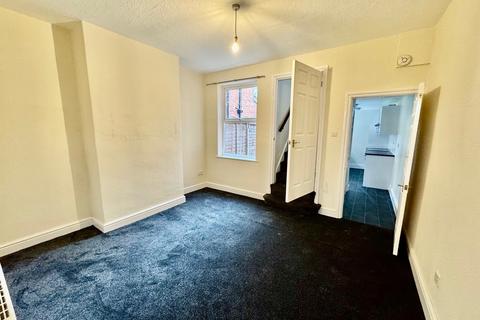 2 bedroom terraced house for sale, Grove Avenue, Solihull, West Midlands