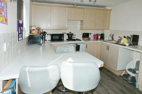 4 bedroom end of terrace house for sale, Oak Drive, Tamworth B78