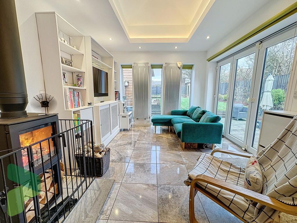 Dining Kitchen / Living Space