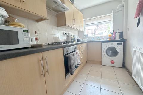 4 bedroom terraced house to rent, Cromwell Street, Nottingham