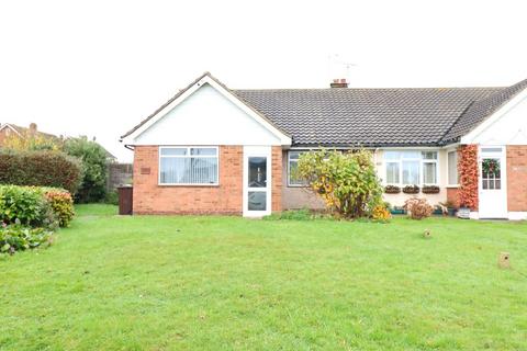 2 bedroom semi-detached bungalow for sale, Hart Road, Benfleet, SS7