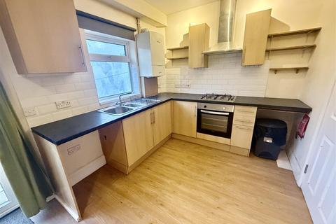 4 bedroom terraced house to rent, BPC00125 Howard Street, St George, Bristol